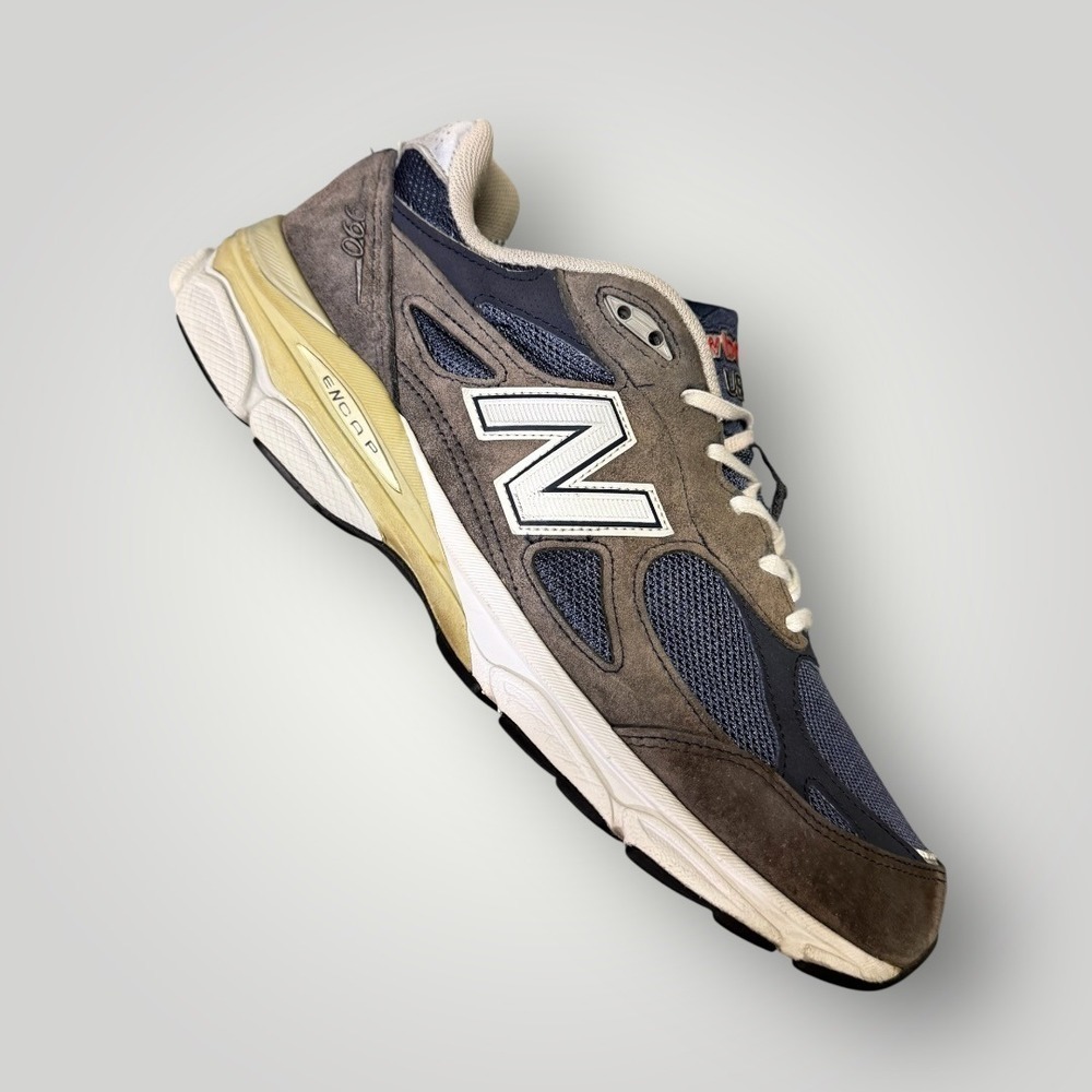 New Balance 990v3 Made inโ USA Mens 11.5 Navy Brown Suede Sneakers - Picture 4 of 11